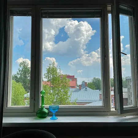 Sares - Ydinkeskustan Tilava Reissukoti Apartamento Kuopio