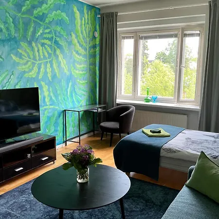 Apartment Sares - Ydinkeskustan Tilava Reissukoti Kuopio